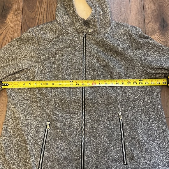 Catherine’s jacket 2X - Picture 3 of 6